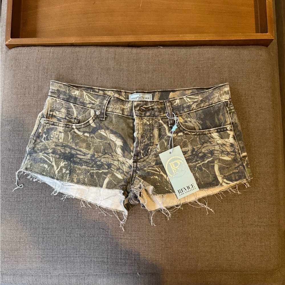 REVICE Oakland Camo Shorts